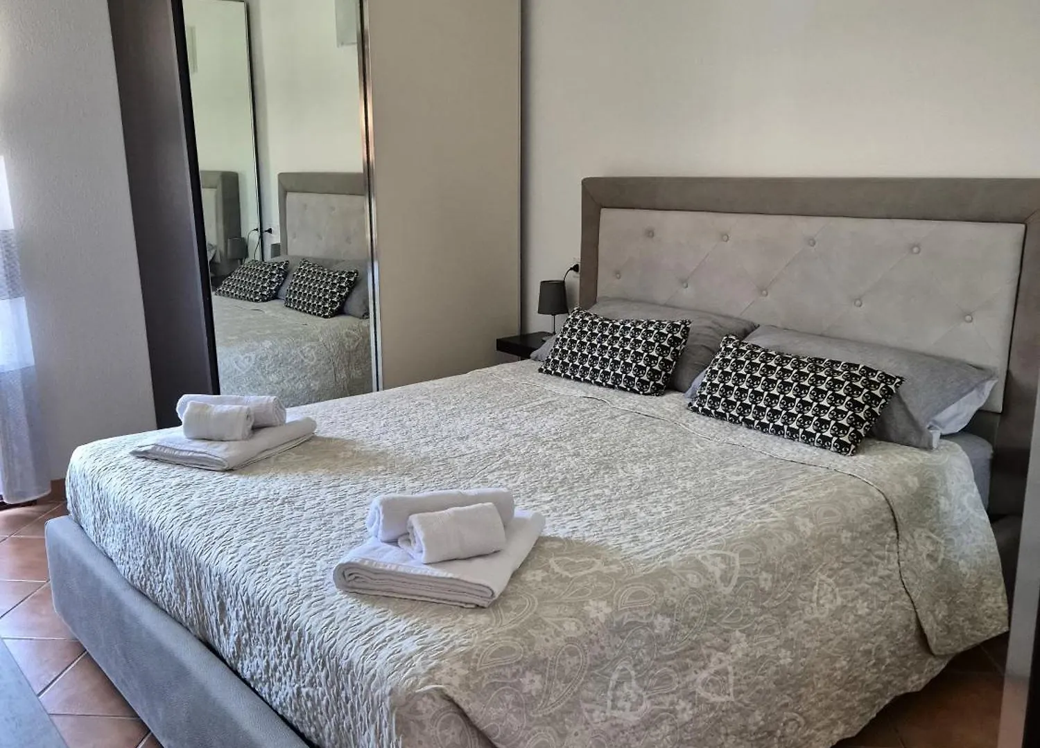Mm Apartment Ольбия